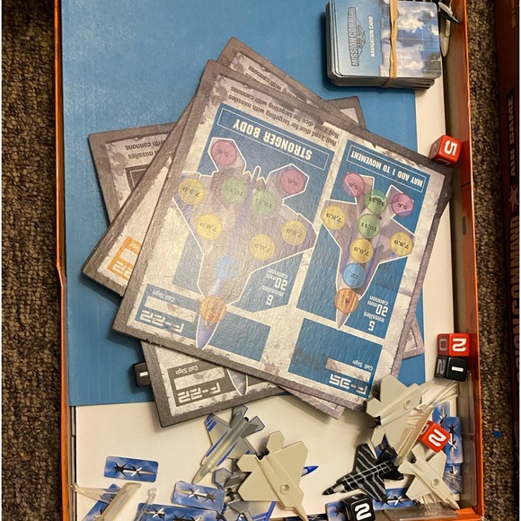 2003 Hasbro Mission Command Air Board Game - Picture 3 of 4